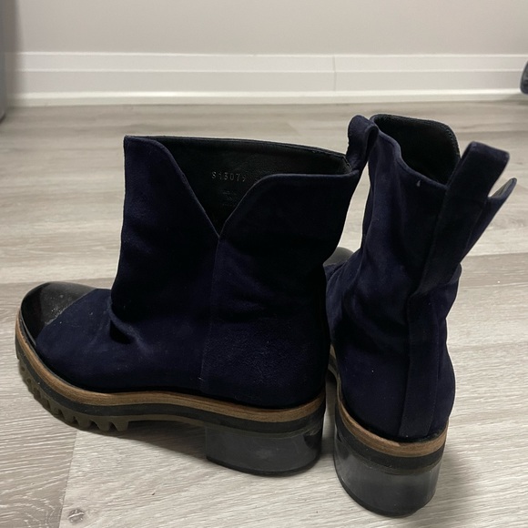 Stephen Venezia ankle boots, navy, size 8 - Picture 4 of 6